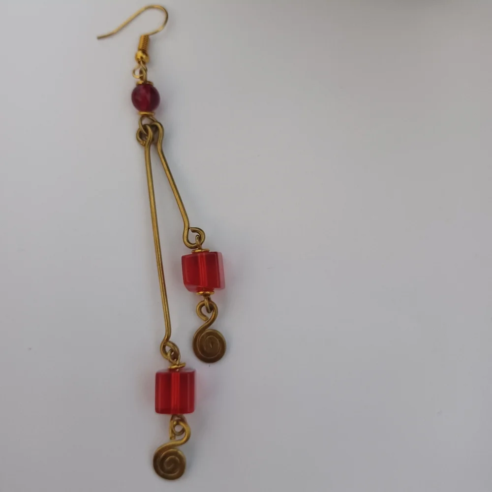 Earrings - Picture 2 of 3